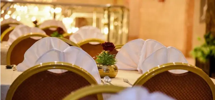 Plaza Inn Ohud image